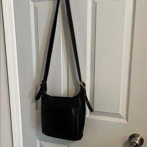 Vintage Coach Black Leather 9816 Medium Duffle.